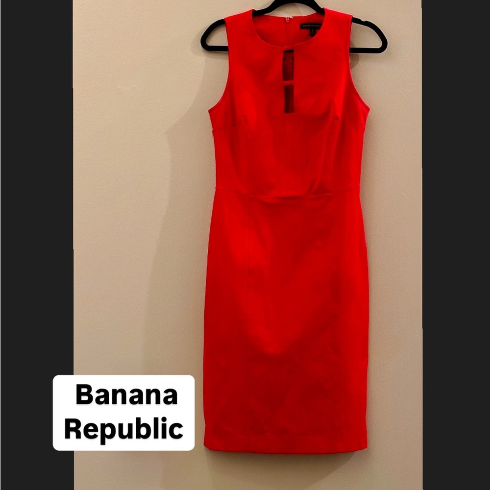 Banana Republic Red Key Hole Dress